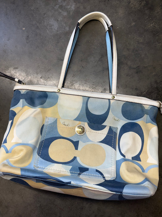 Scarf Print Coach