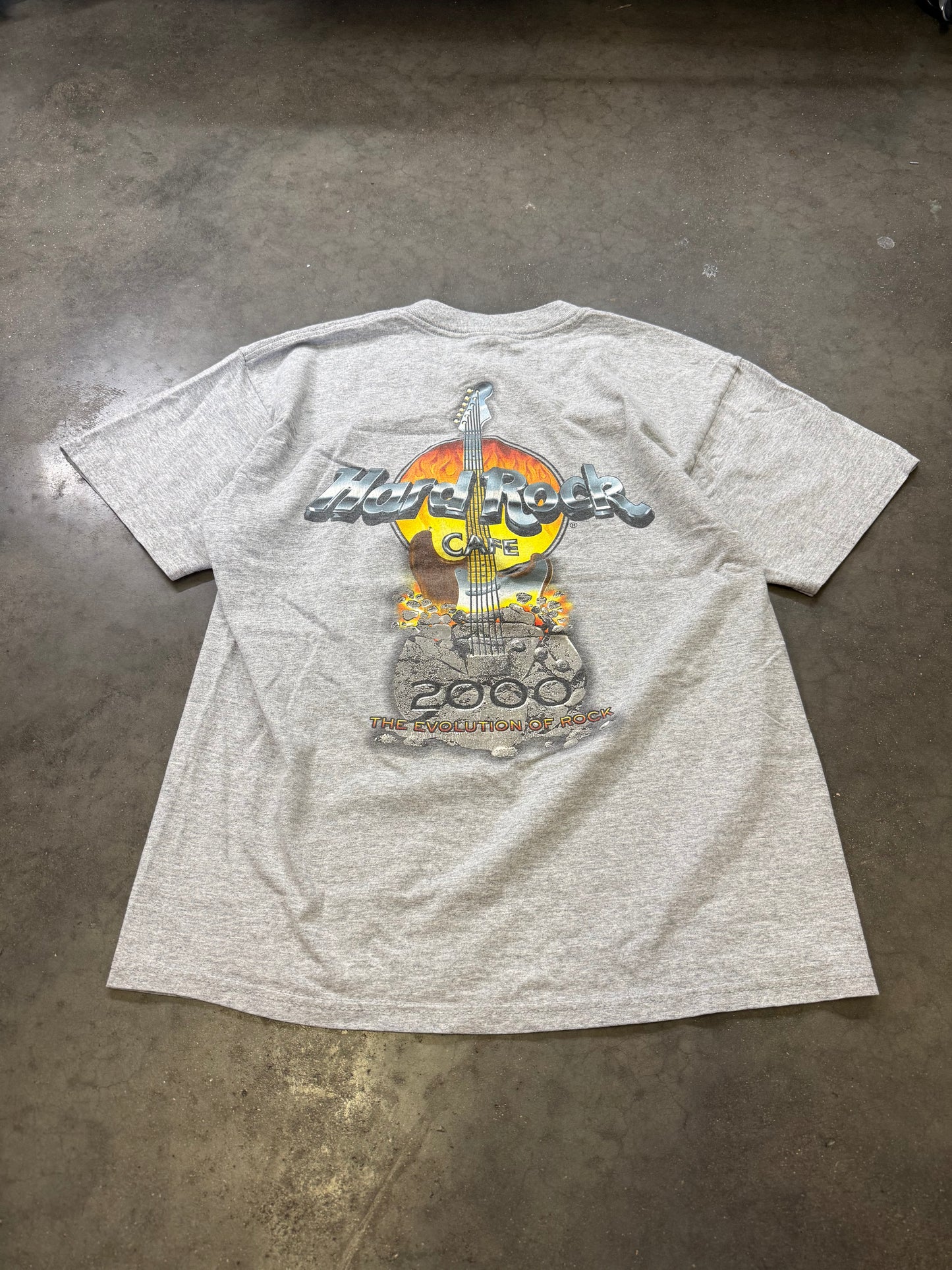 2000’s HardRock Cafe Tee 🎸
