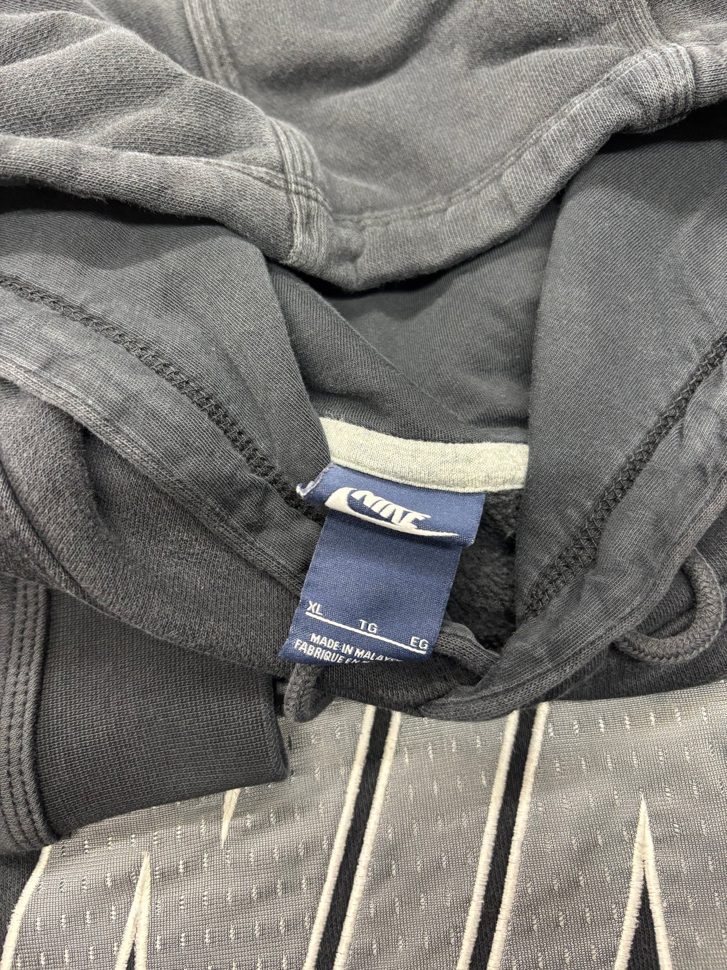 2000’s Black Nike Hoodie