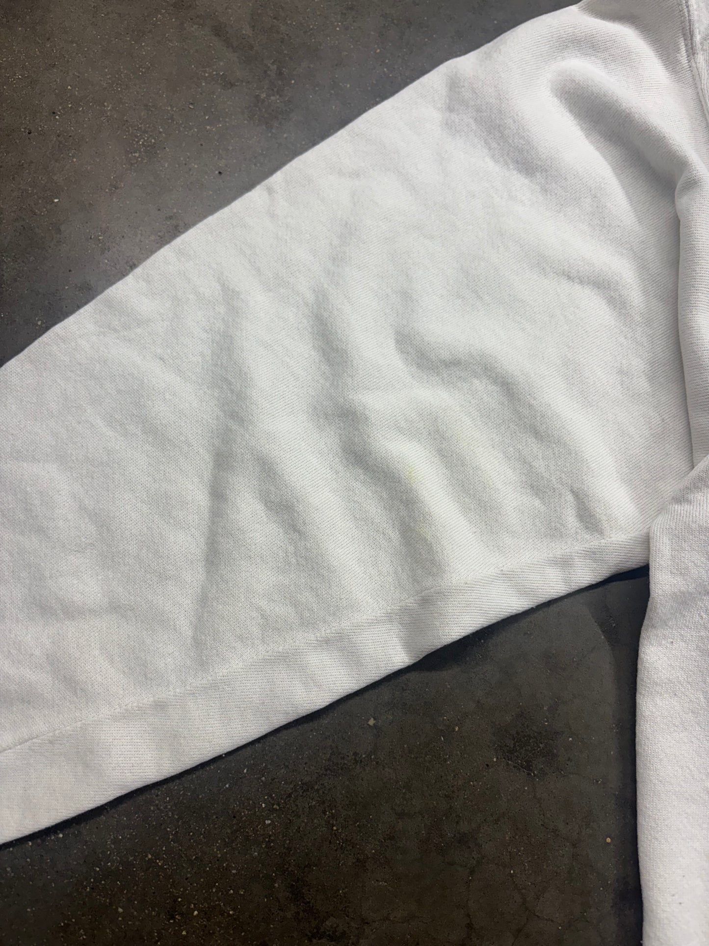 90’s Snow White Crewneck