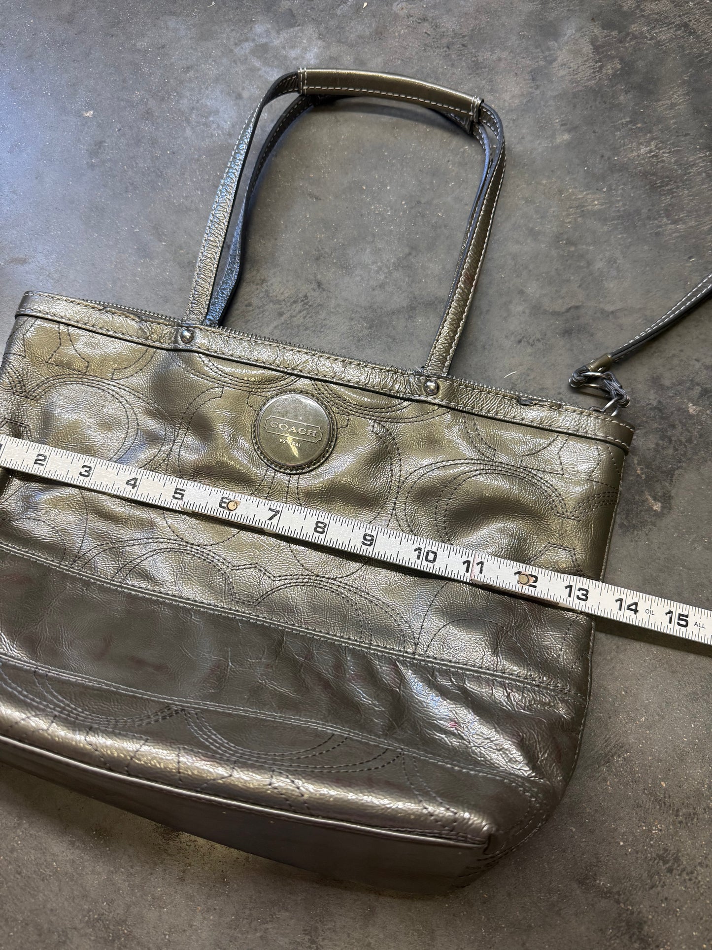 Metallic Coach