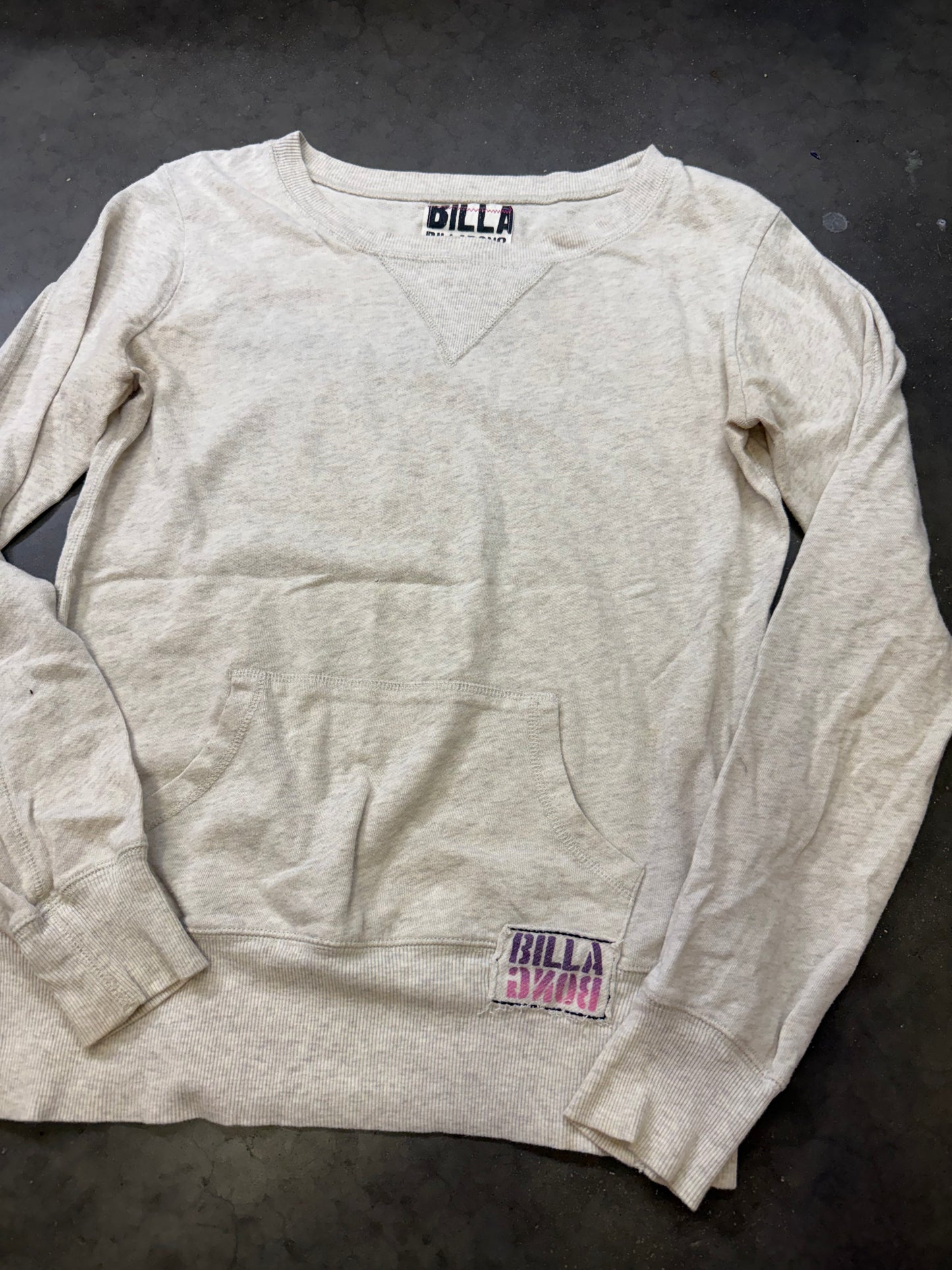 Billa Bong Crewneck ✨
