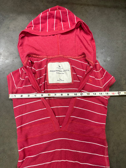 Abercrombie + Fitch Hooded Baby Tee (Rare) 💋